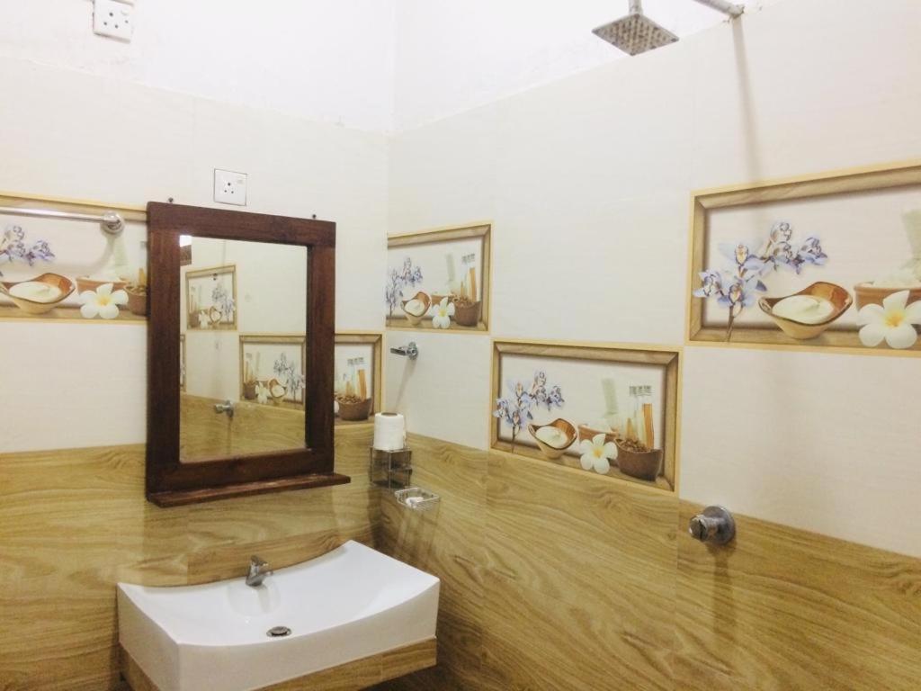 Ambel Homestay 아누라다푸라 외부 사진